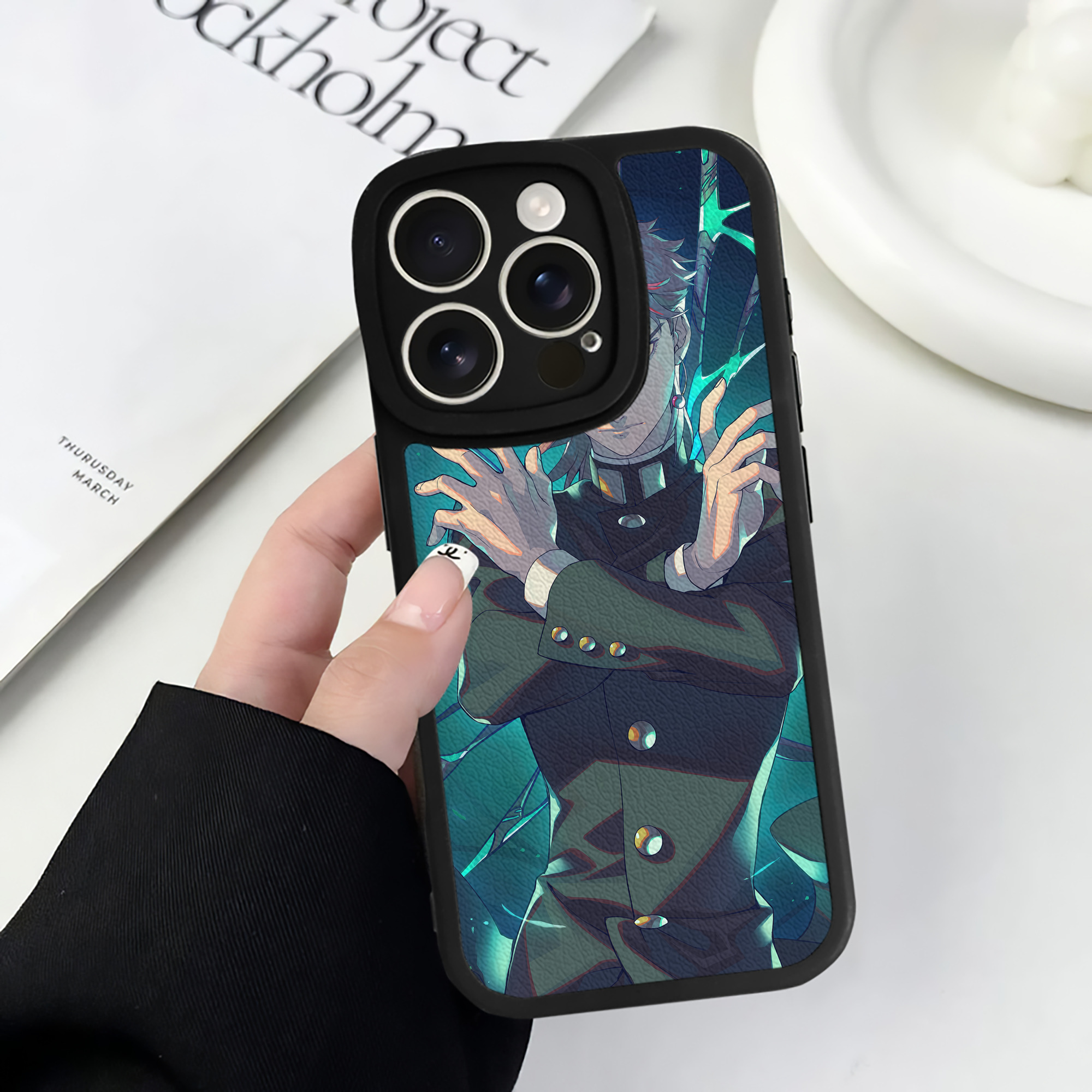 （画像用） ジョジョの奇妙な冒険 JoJo's Bizarre Adventure 【iPhone 16シリーズ対応】シリコンスマホケース（レザー調） 材質：シリコン